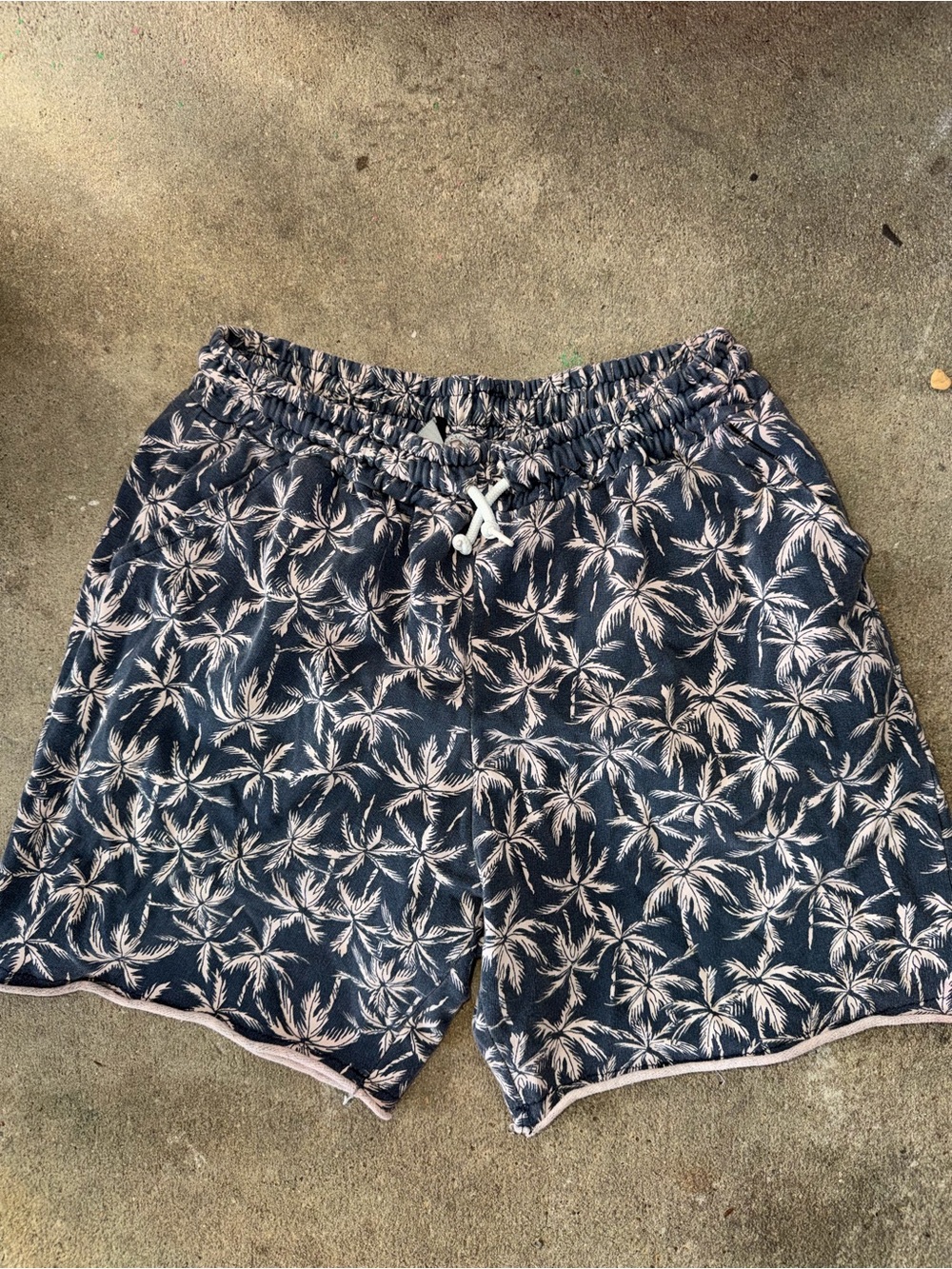 Men's Navy Palm-Print Athletic Shorts with Drawstring